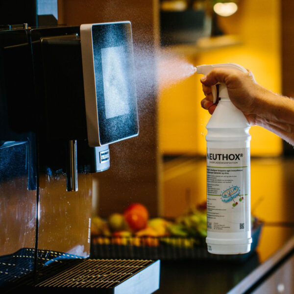 Overfladedesinfektion i sprayflaske 1 liter - NEUTHOX - Image 5